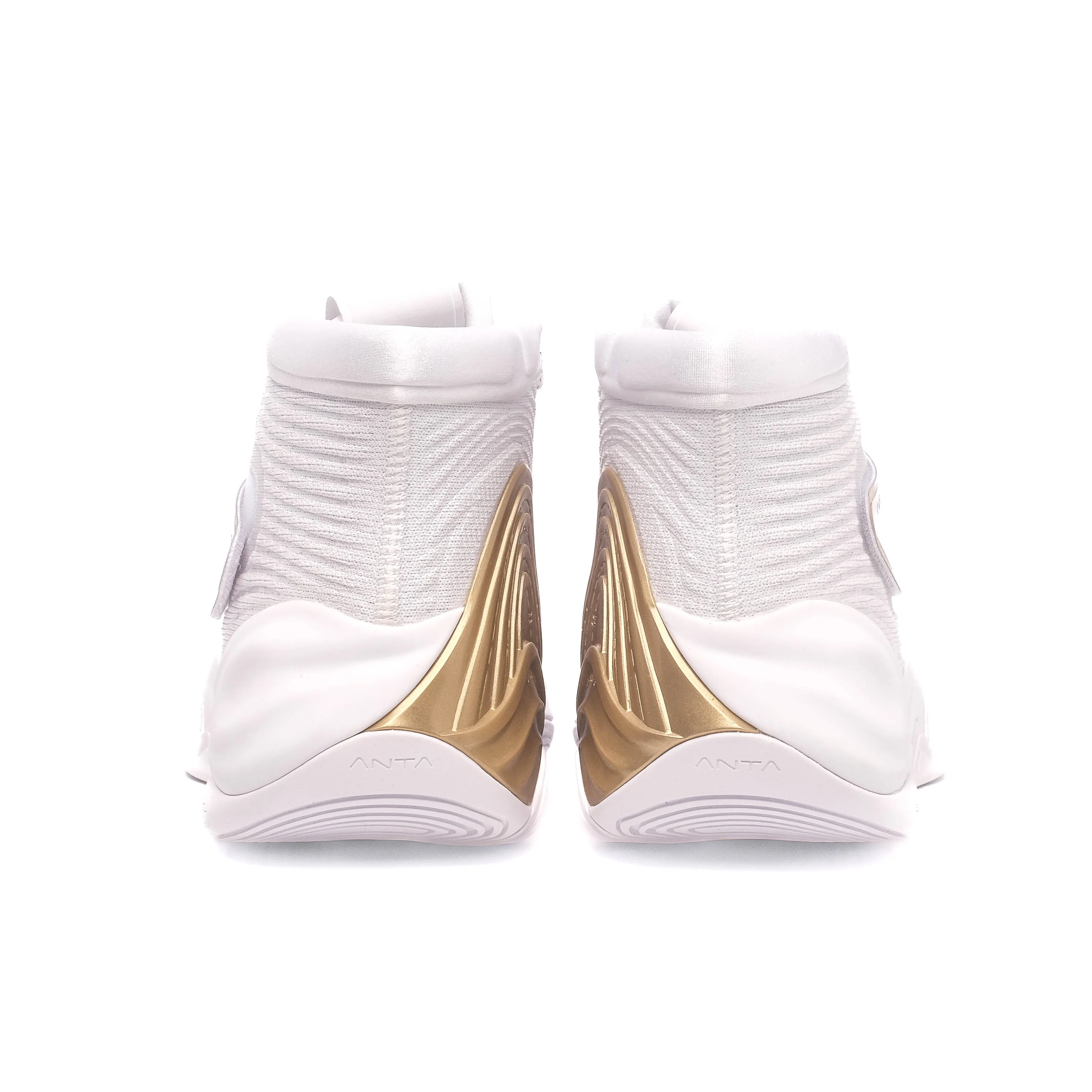 ANTA Men Klay Thompson KT 6 Legacy Basketball Shoes