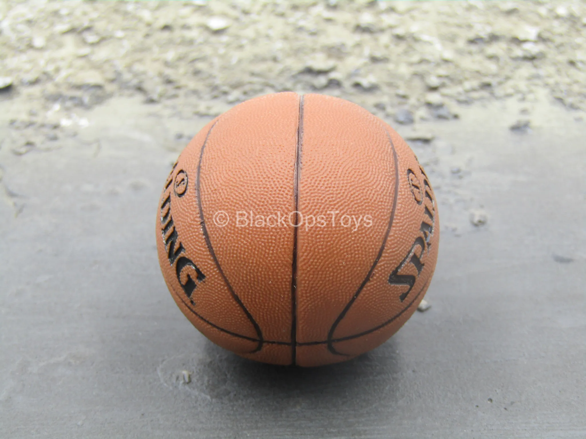Magic Johnson - Basketball w/Metal
