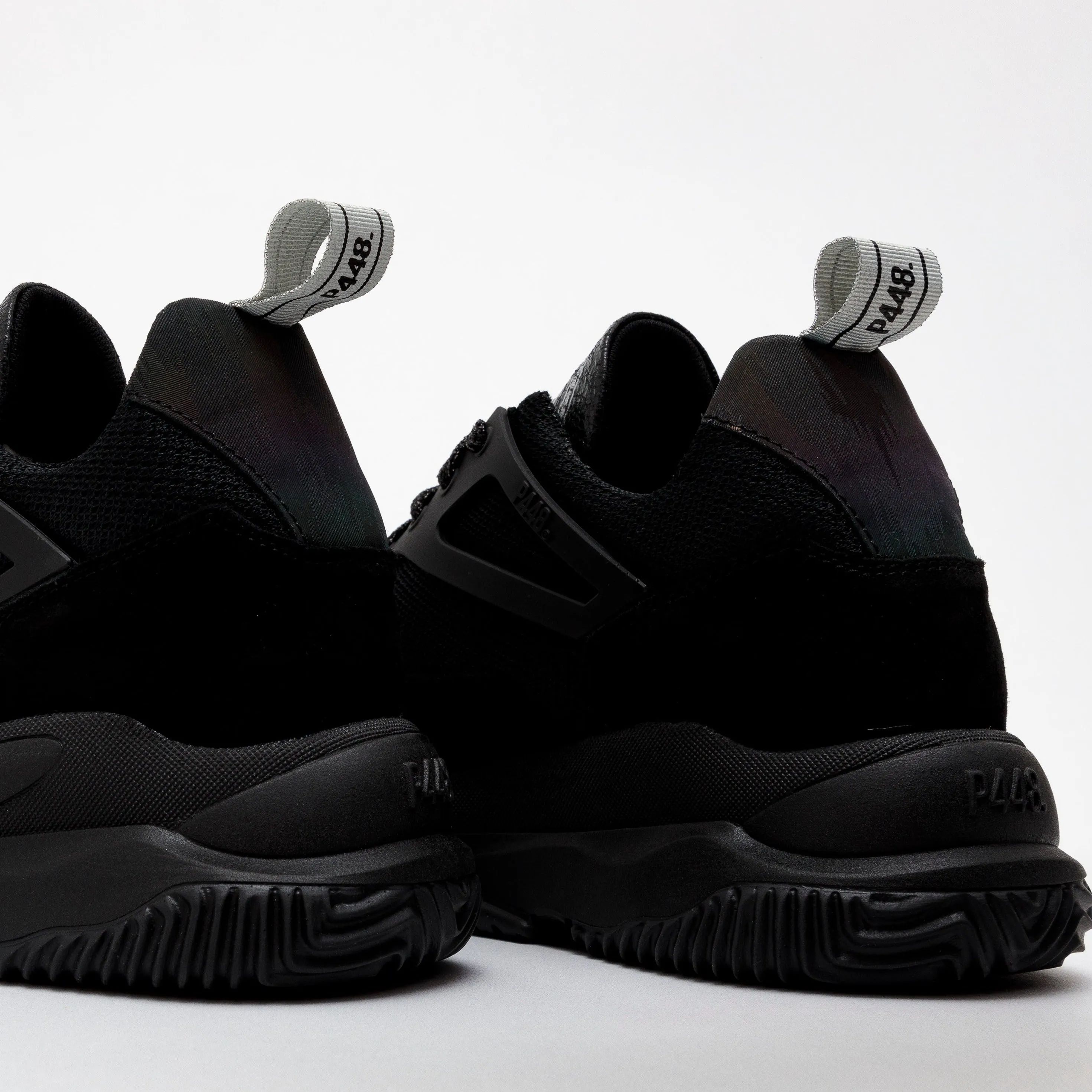 P448 Luke All Black
