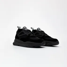 P448 Luke All Black