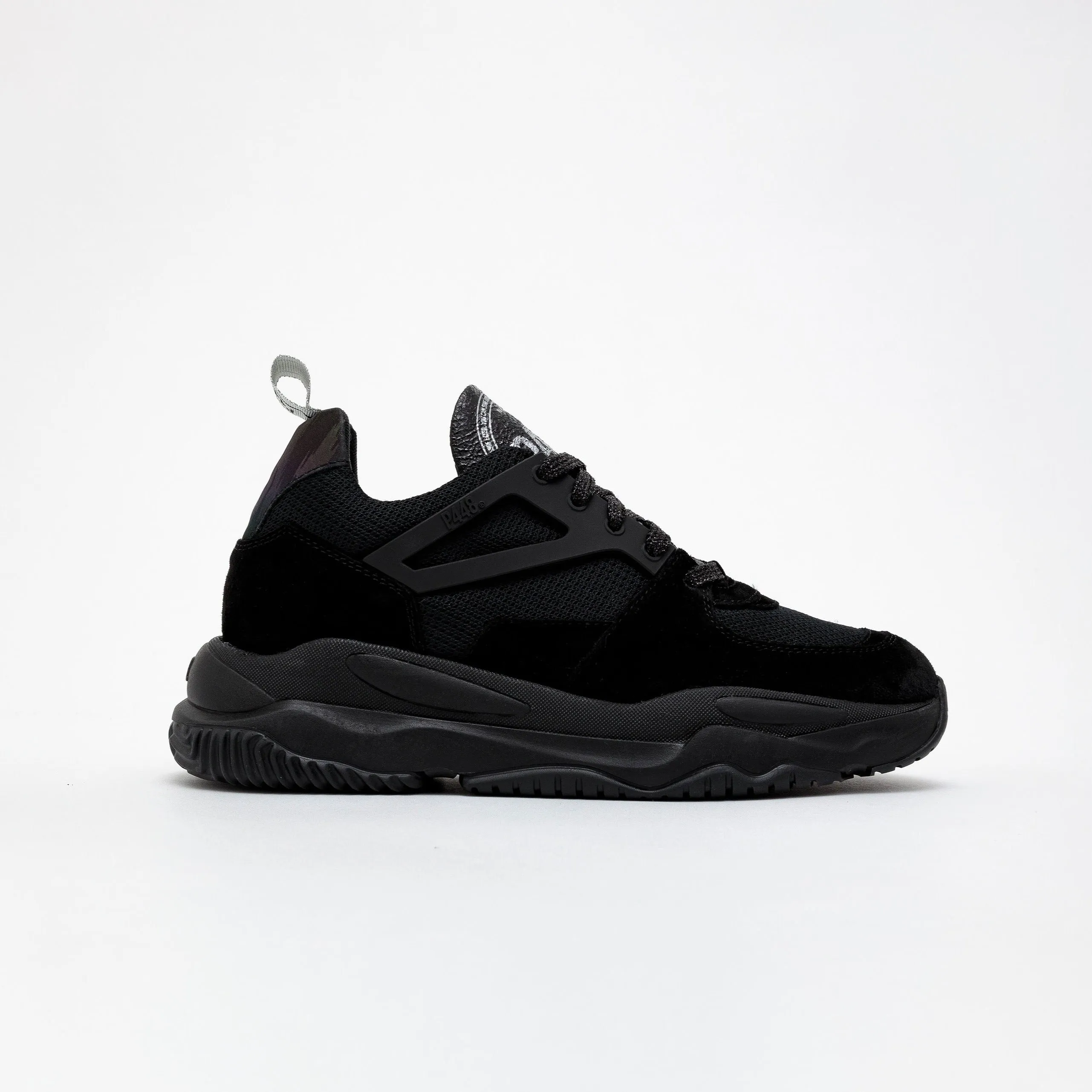 P448 Luke All Black