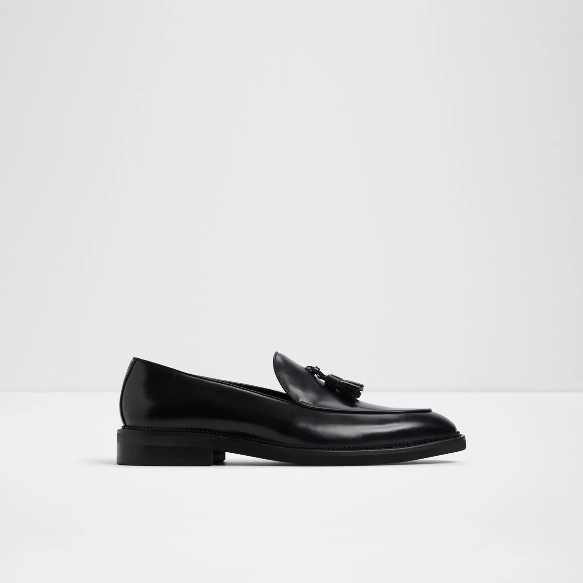 Portos Loafers