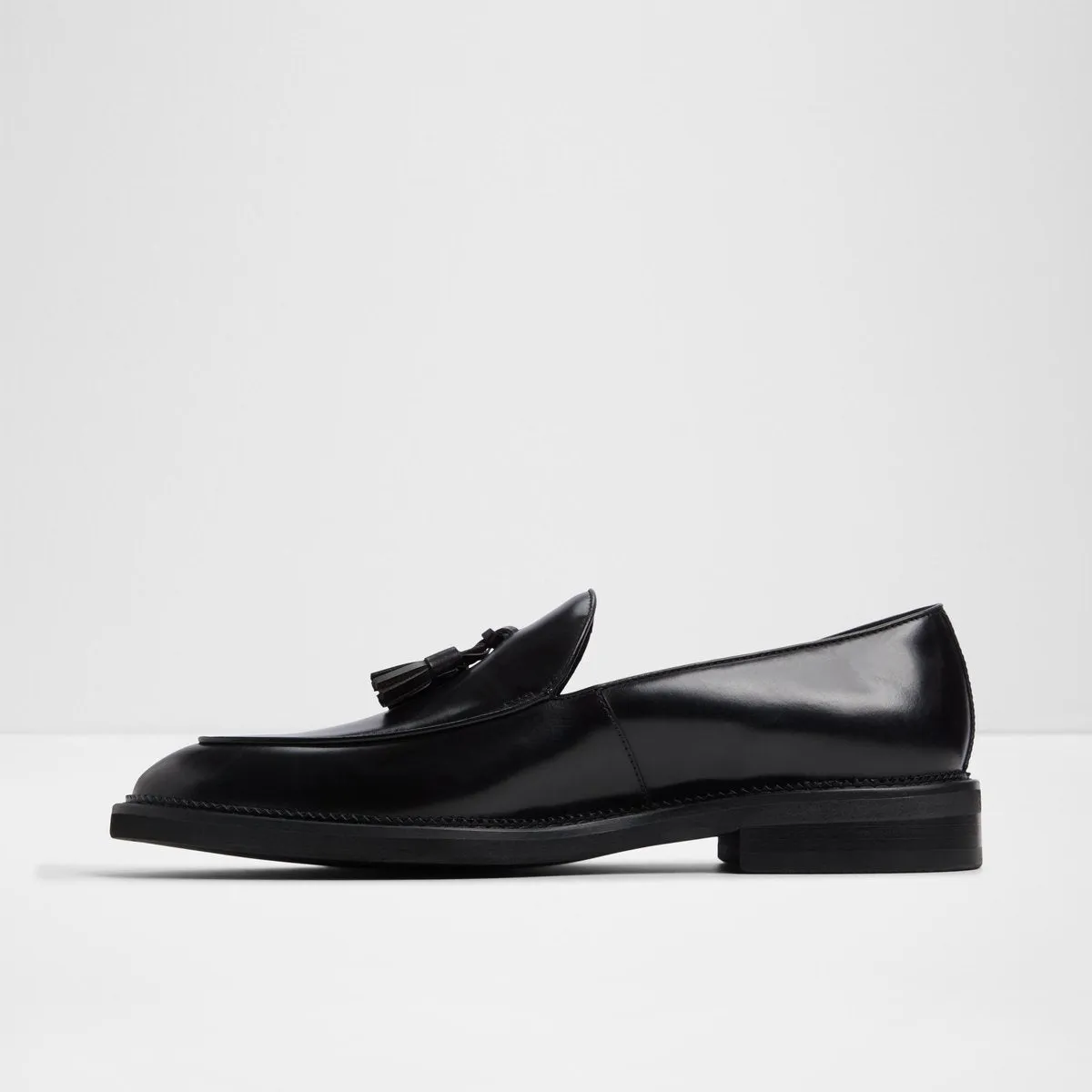 Portos Loafers