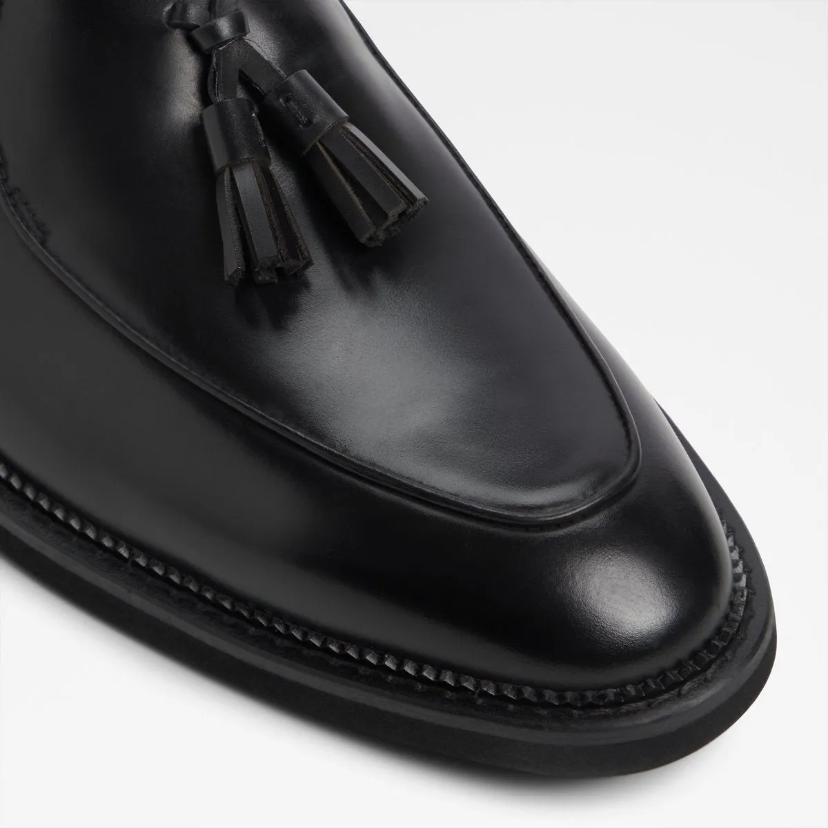Portos Loafers