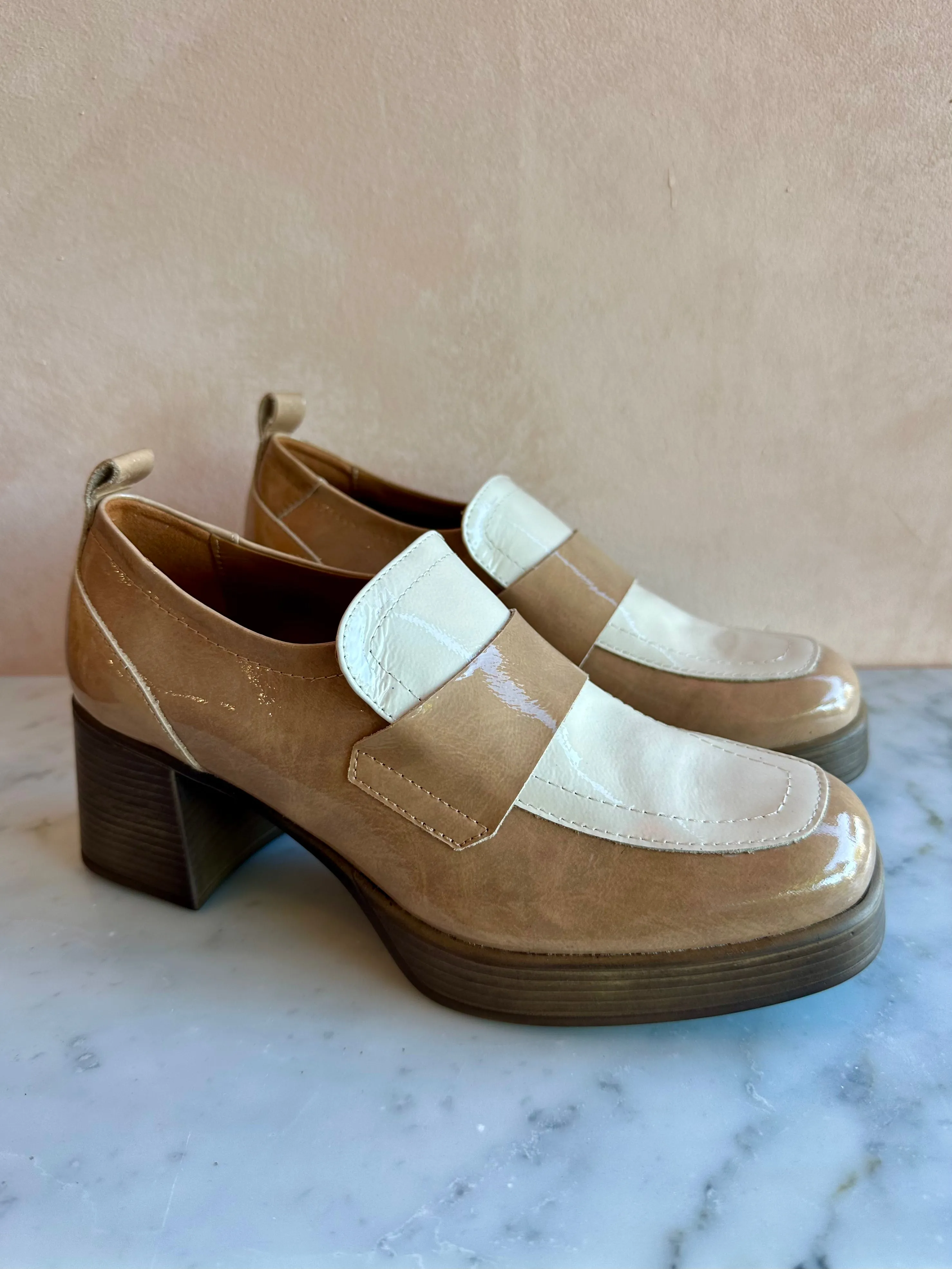 Wikers - Willow Patent Loafer