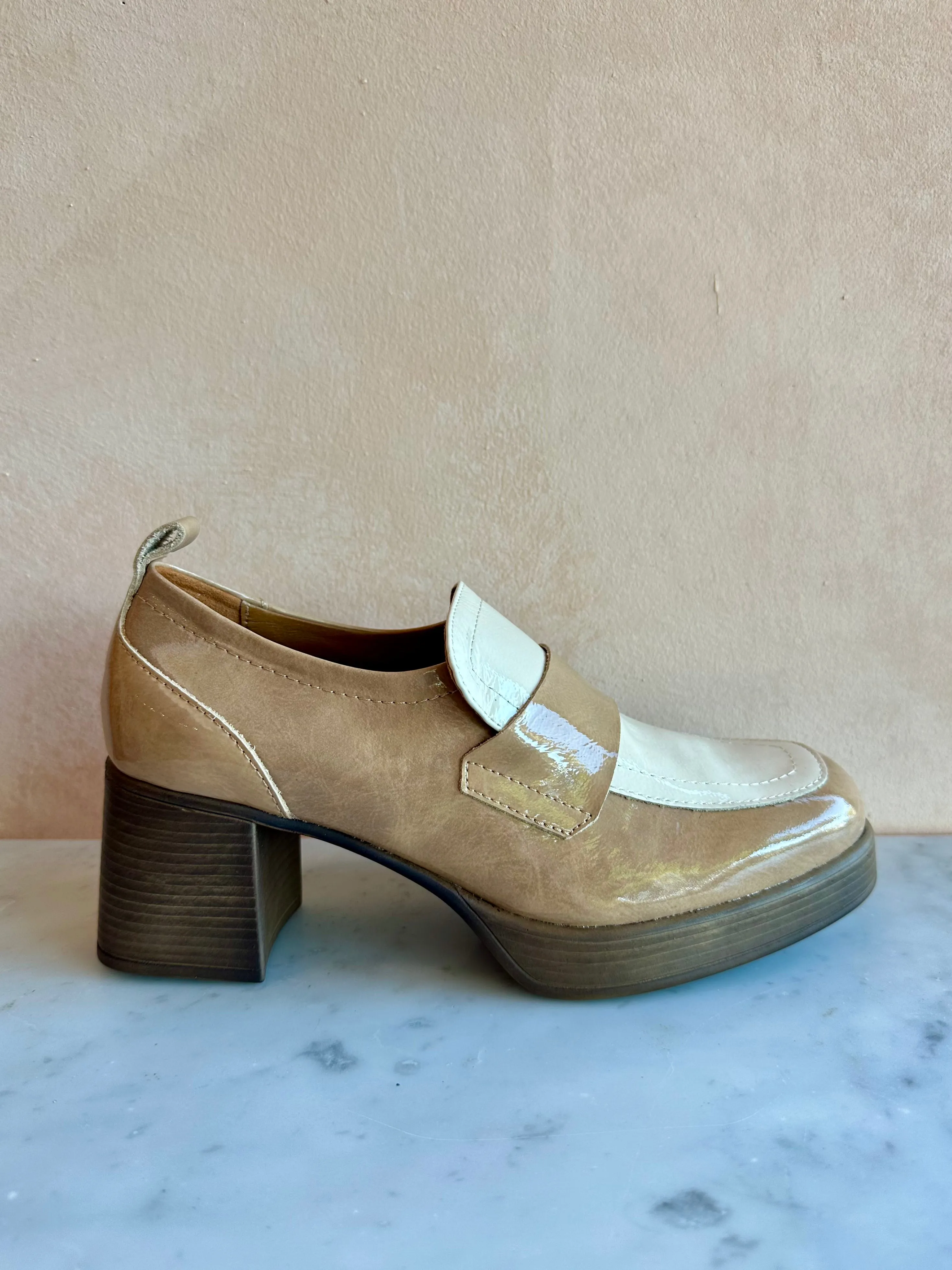 Wikers - Willow Patent Loafer